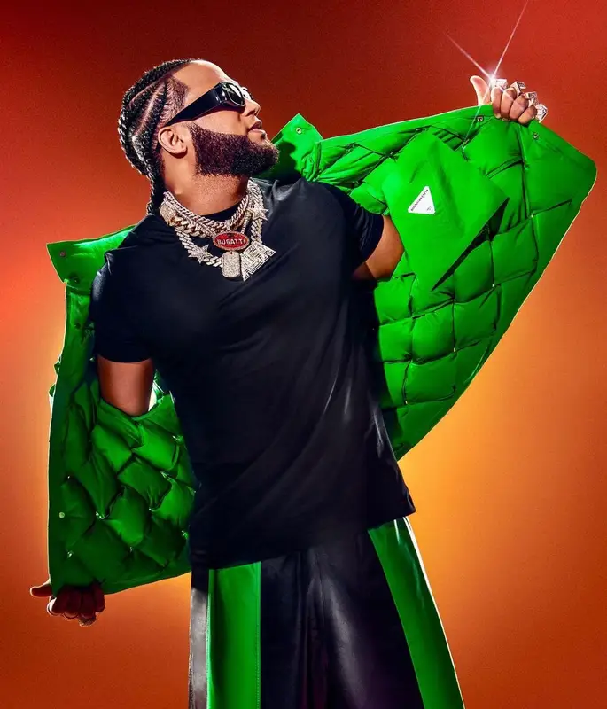 El Alfa El Jefe outfit in Bottega Veneta, 2022