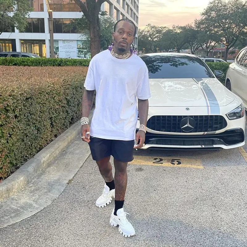 Sauce Walka outfit in Ksubi, Supreme, and Prada, 2022