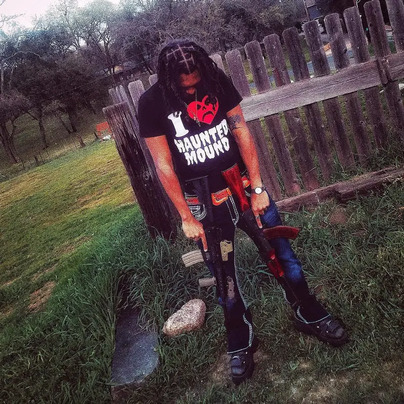 Hackle outfit in Haunted Mound, True Religion, and B.B. Simon, 2022