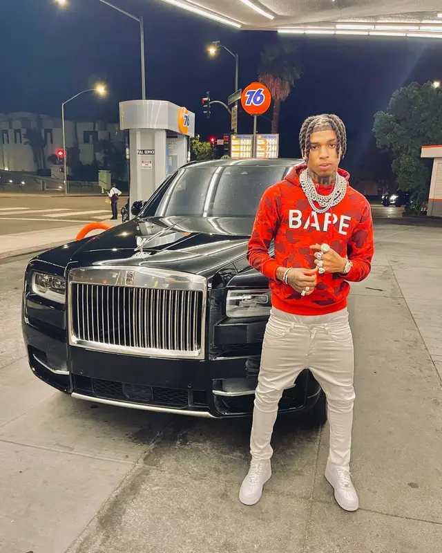 NLE Choppa outfit in Bape, Monfrere, and Nike, 2022