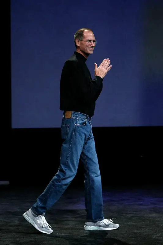 Steve Jobs outfit in Issey Miyake, Levi’s, and New Balance, 2010