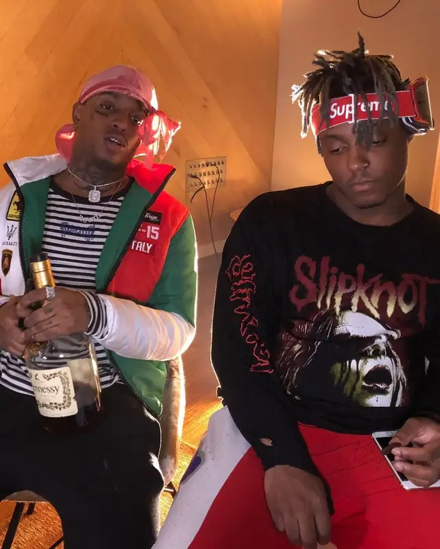 Juice WRLD outfit in Supreme and Fox Racing, 2018