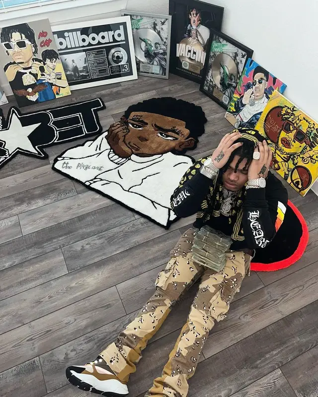 No Cap outfit in Chrome Hearts, Valabasas, and Alexander McQueen, 2022