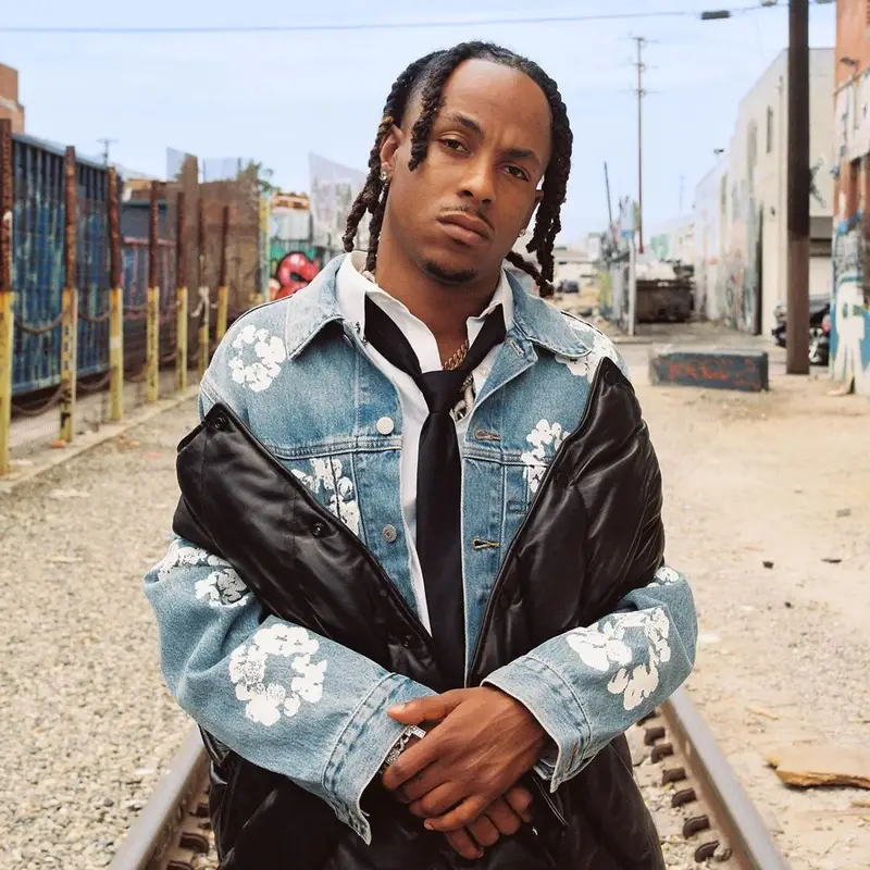 Rich The Kid outfit in Levi’s, Chanel, and Denim Tears, 2022