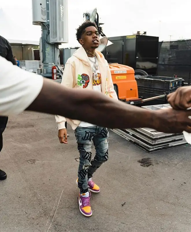 Lil Poppa outfit in Dead Than Cool, 2022