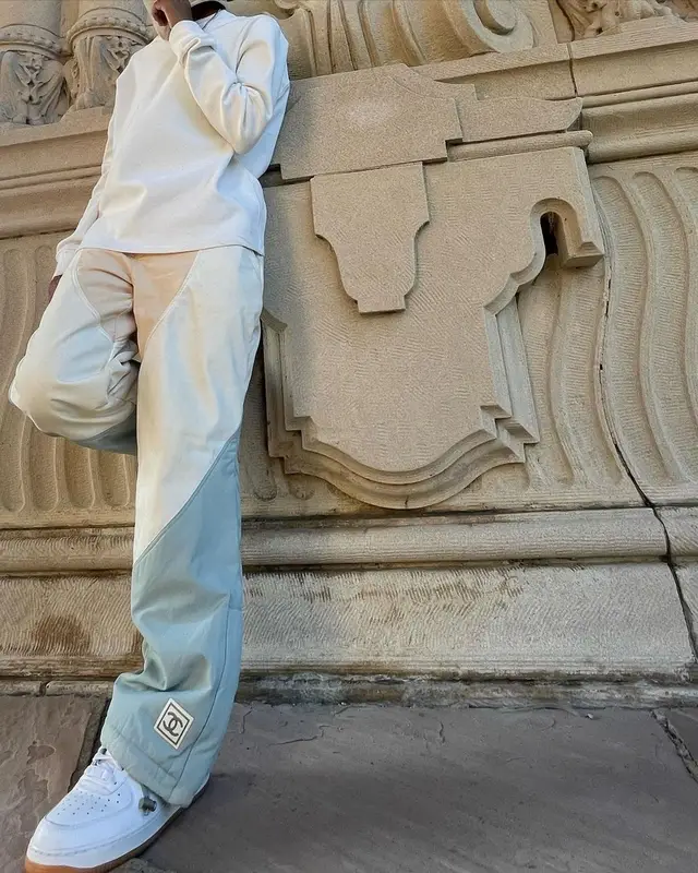 Yung Fazo outfit in Nike and Chanel, 2022