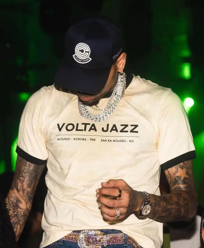 Chris Brown outfit in Catchy Design Studio, 2022