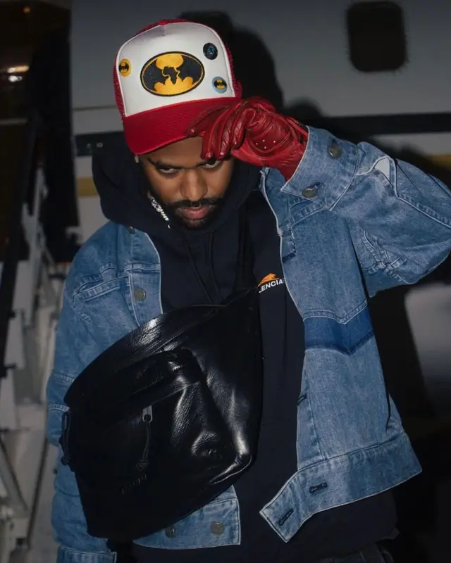 Big Sean outfit in Black Angels In Flight, 2022
