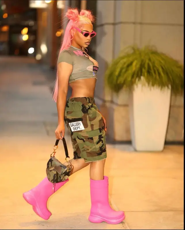 Alonzo Arnold outfit in Crocs, Dior, and Balenciaga, 2022