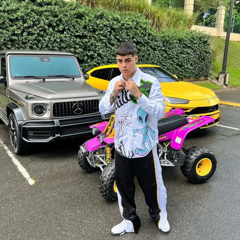 Lunay outfit in Louis Vuitton, Fendi, and Jordan, 2022