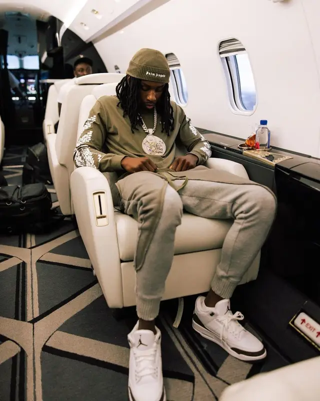 Polo G outfit in Off-White, Greg Lauren, and Palm Angels, 2022