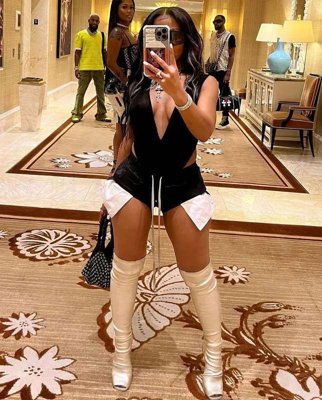Jayda Wayda outfit in Givenchy and Rick Owens, 2022