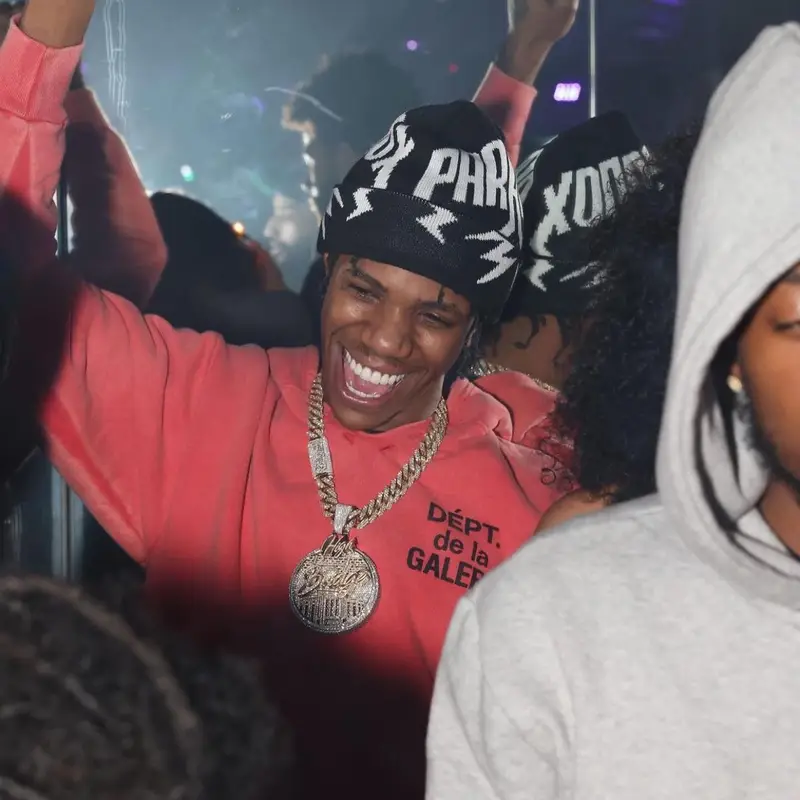 A Boogie Wit Da Hoodie outfit in Gallery Dept. and Paradox, 2022