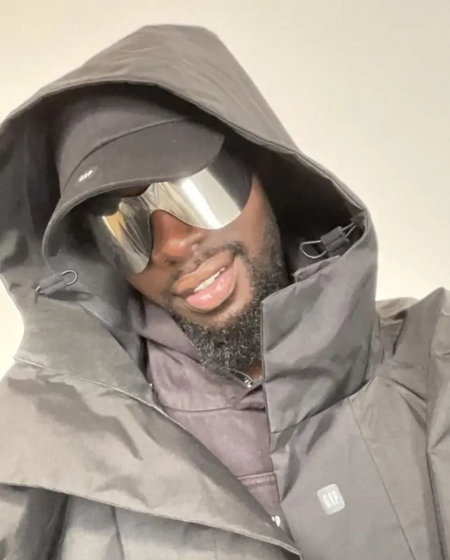 Sheck Wes outfit in Yeezy, Balenciaga, and GAP, 2022
