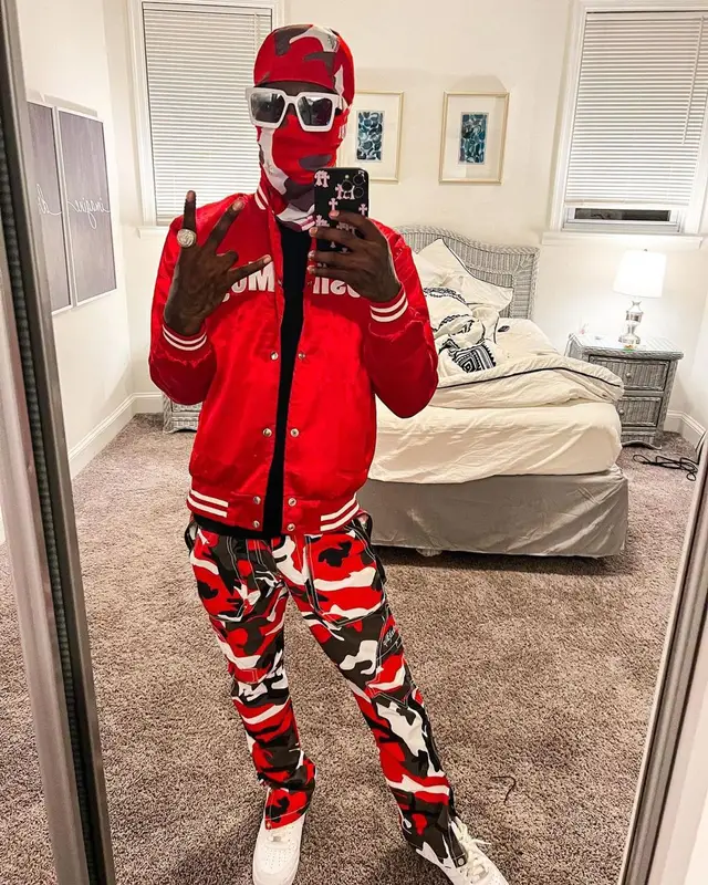 2Rare outfit in Nike, Louis Vuitton, and Stay Humble Stay Hungry Clothing, 2022