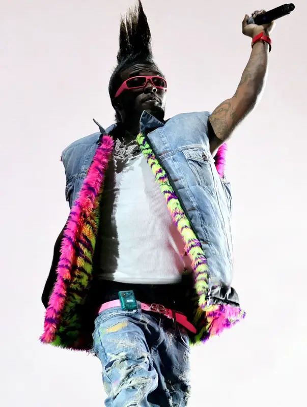 Lil Uzi Vert outfit in Balenciaga, Vlone, and Prada, 2022
