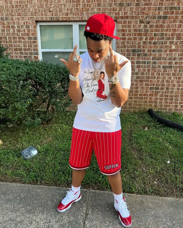 Lil Gotit outfit in Supreme, Jordan, and Hanes, 2022