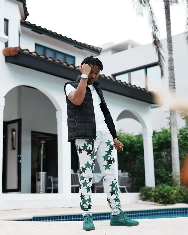 Lil Pj outfit in Hanes, Amiri, and Chemist, 2022