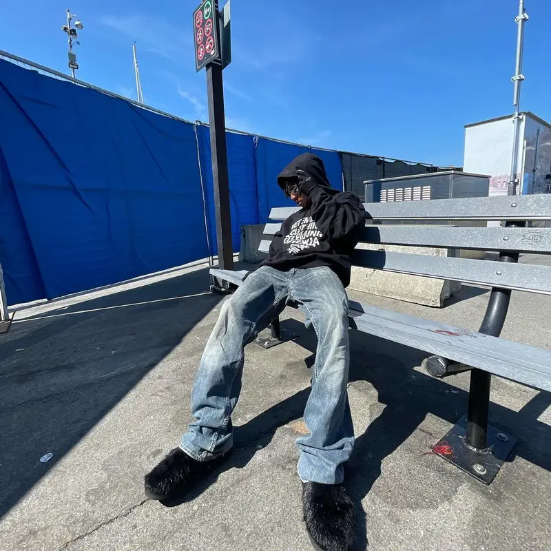 Boslen outfit in Vetements, Uvex, and Suicoke, 2022