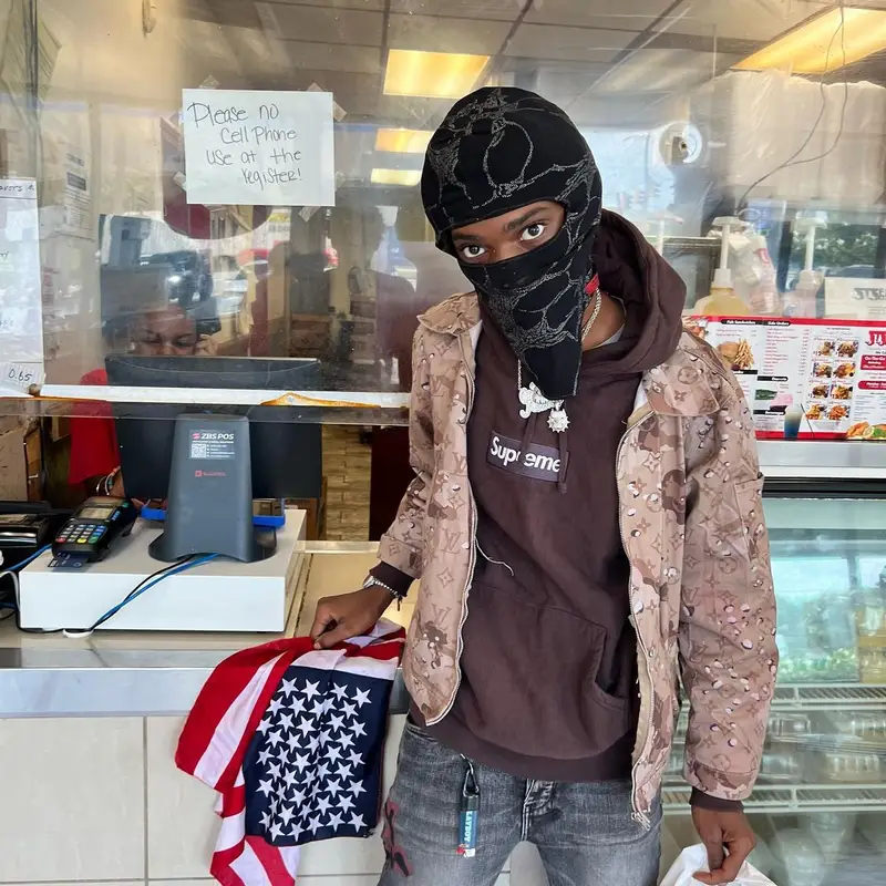 Duwap Kaine outfit in Supreme and Nike, 2022