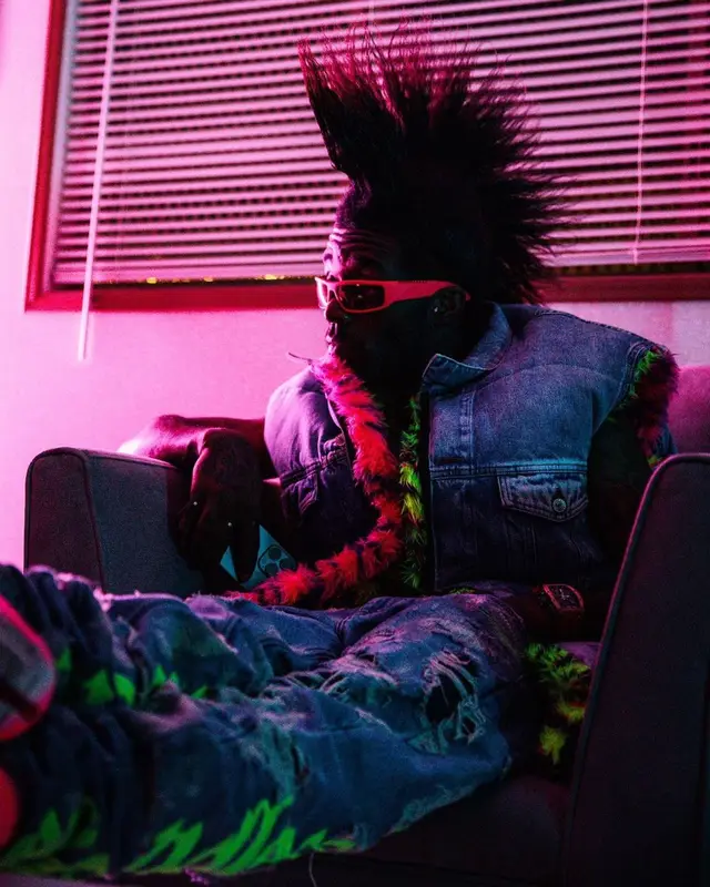 Lil Uzi Vert outfit in Balenciaga, Vlone, and Prada, 2022