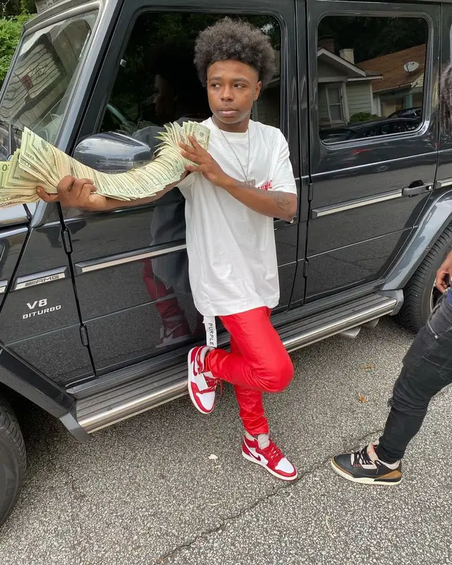 Anti Da Menace outfit in Purple Brand and Nike, 2022