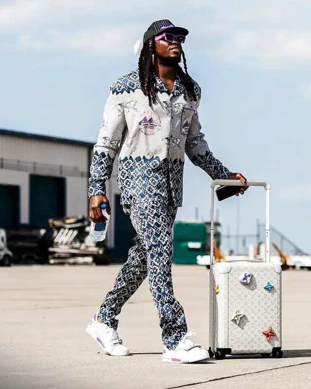 Derrick Henry outfit in Louis Vuitton, 2022