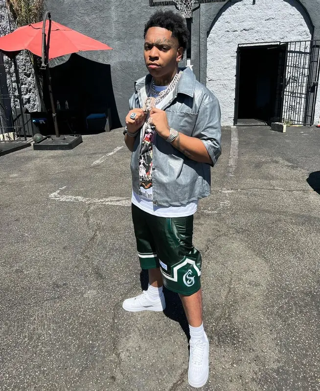 Lil Gotit outfit in Gallery Sinatra Couture and Nike, 2022