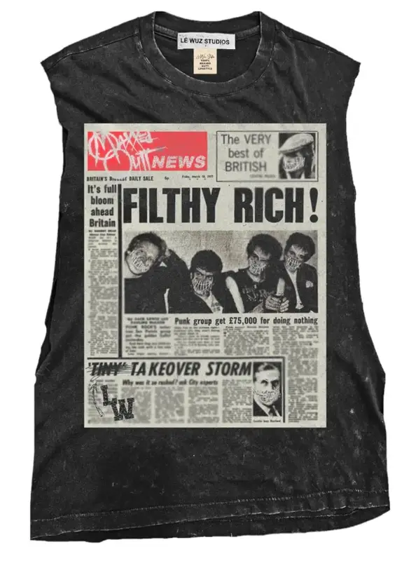 Le Wuz Studios Sleeveless Tank-Top $115