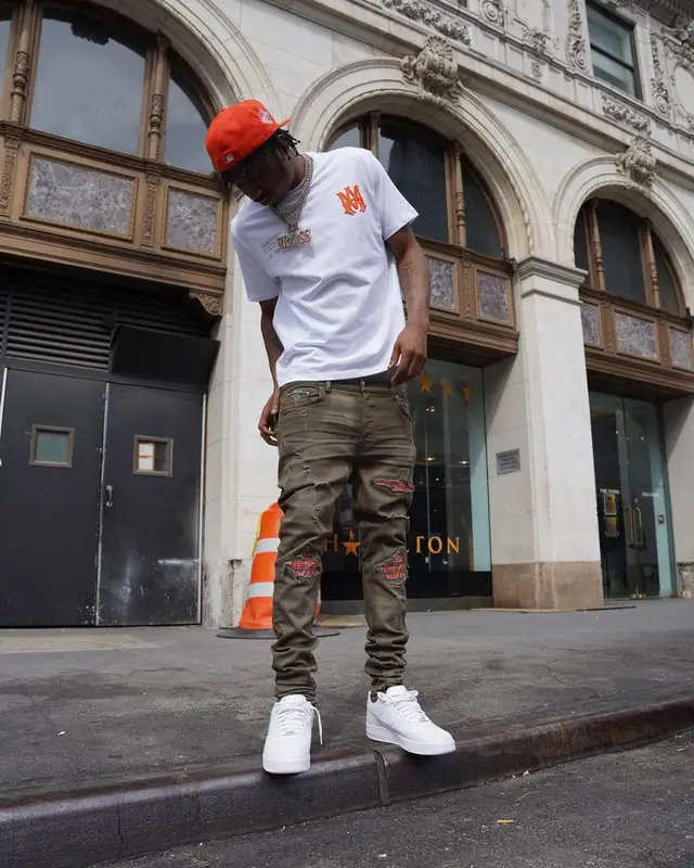 Eli Fross outfit in Amiri, Nike, and New Era, 2022