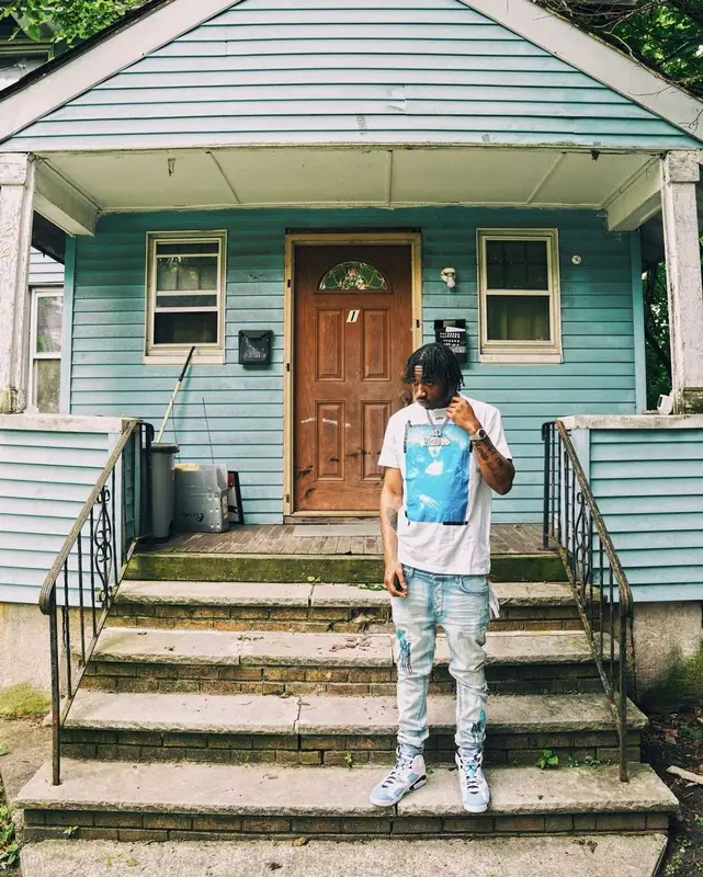 Eli Fross outfit in Off-White, Amiri, and Jordan, 2022