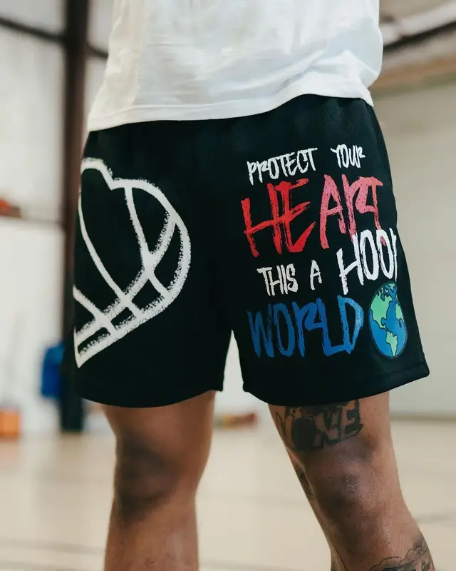 Mikey outfit in Confidential and Puma, 2022