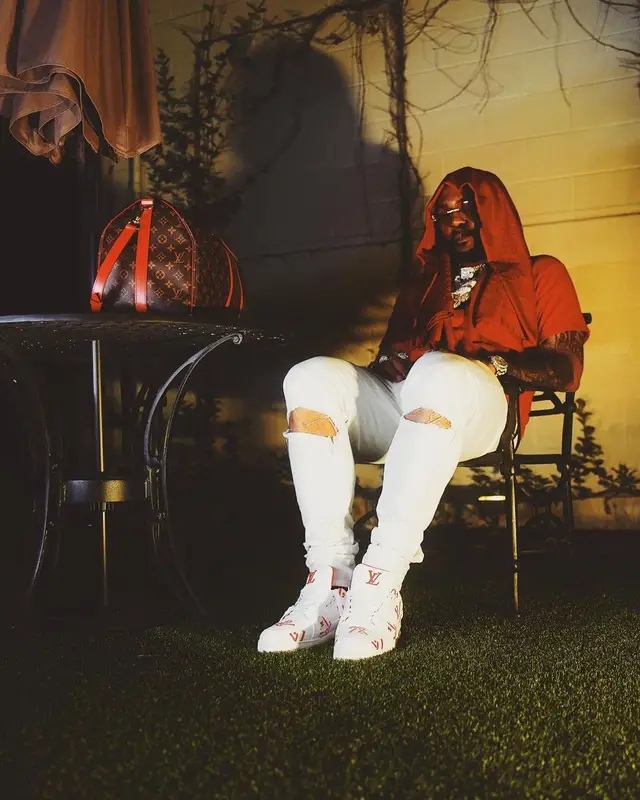 Money Man outfit in Louis Vuitton, 2022