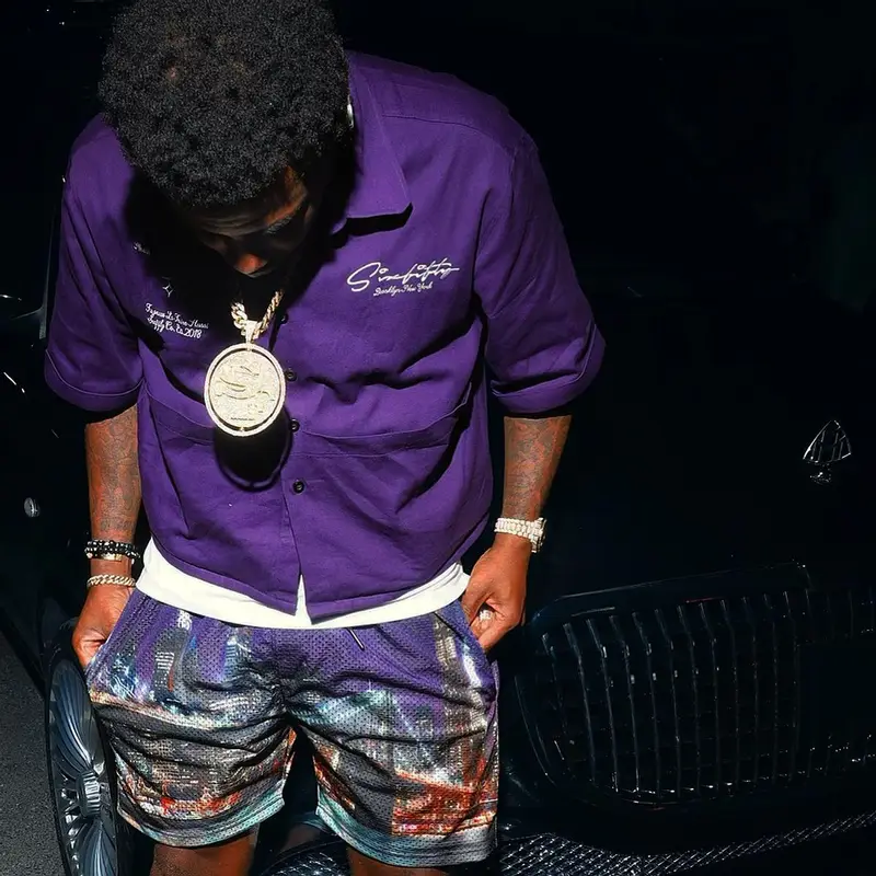 Fabolous outfit in 6Fifty, Heart Clothing, and Jordan, 2022