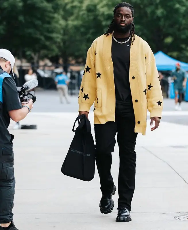 Ian Thomas outfit in Keiser Clark, 2022