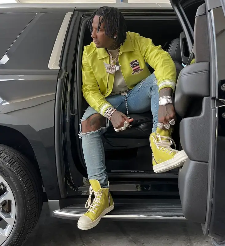 Moneybagg Yo outfit in Avirex, Rick Owens, and Amiri, 2022