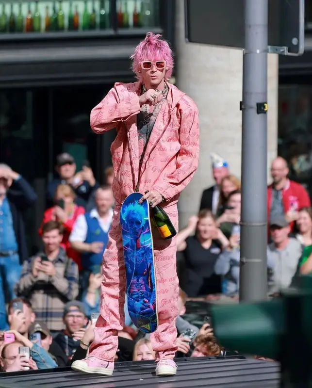 Machine Gun Kelly outfit in Des Pierrot and Rick Owens, 2022