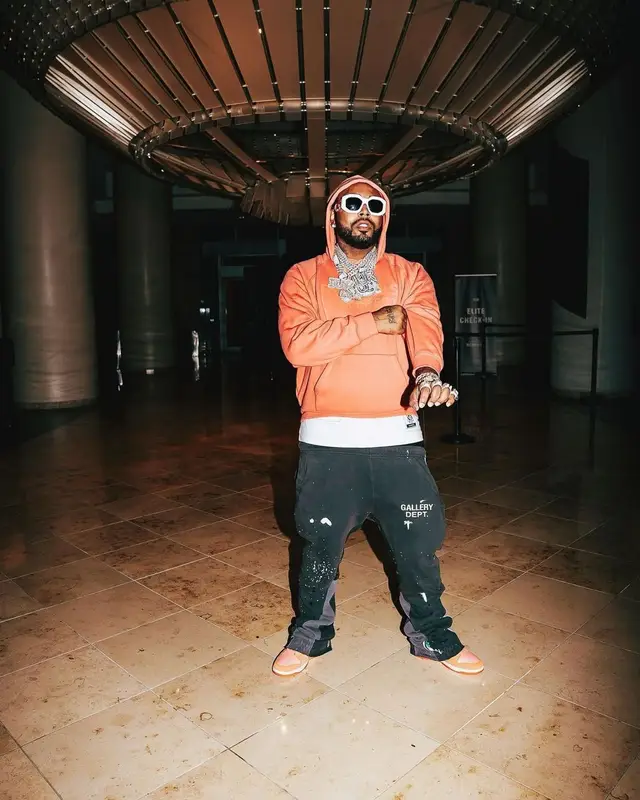 Icewear Vezzo outfit in Fear of God, Gallery Dept., and Versace, 2022