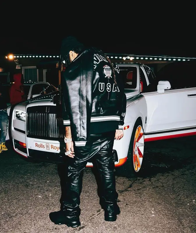 Icewear Vezzo outfit in Avirex, Versace, and Heron Preston, 2022