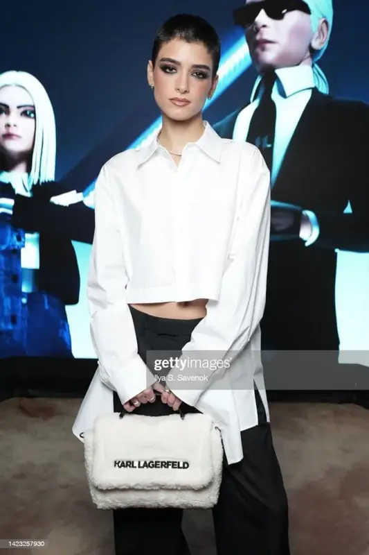 Dixie D'Amelio outfit in Karl Lagerfeld, 2022