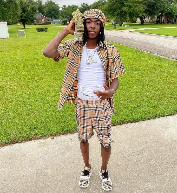 Dee Watkins outfit in Burberry and Ralph Lauren, 2020