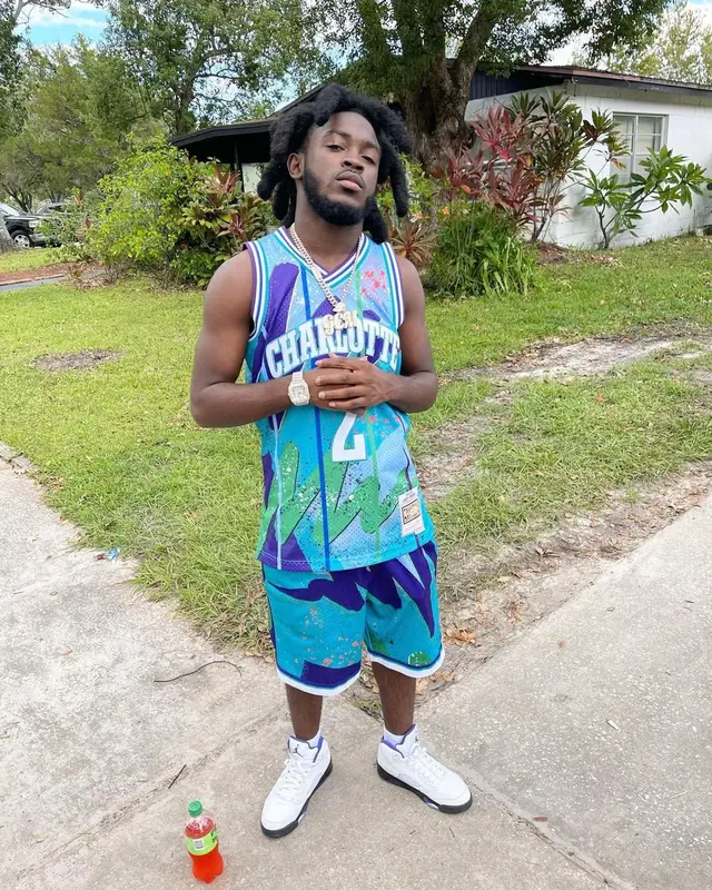 LPB Poody outfit in Mitchell & Ness and Jordan, 2022