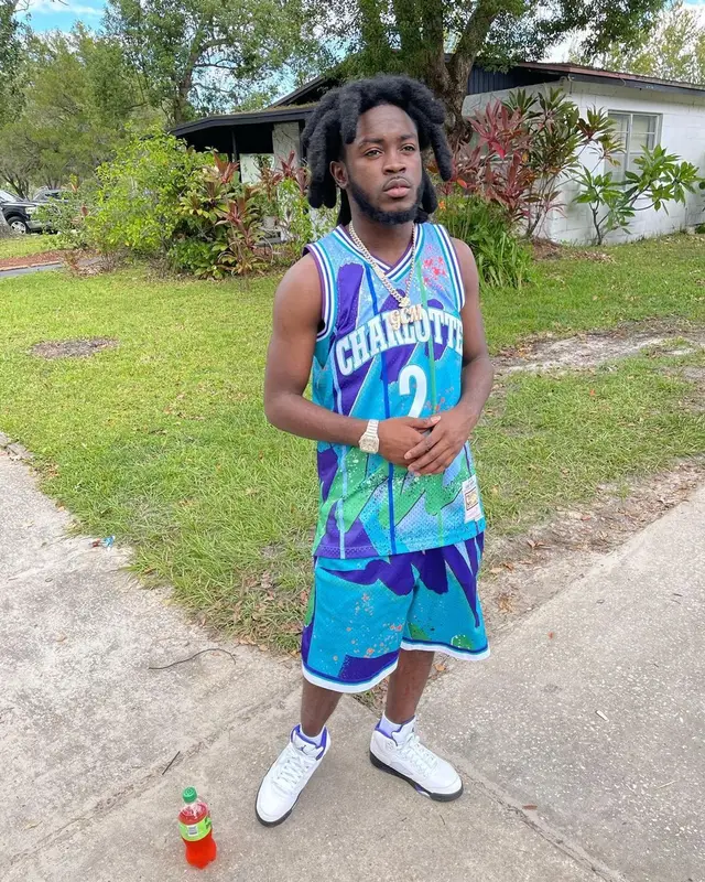 LPB Poody outfit in Mitchell & Ness and Jordan, 2022