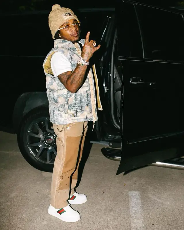Jacquees outfit in Gallery Dept., Gucci, and The North Face, 2022