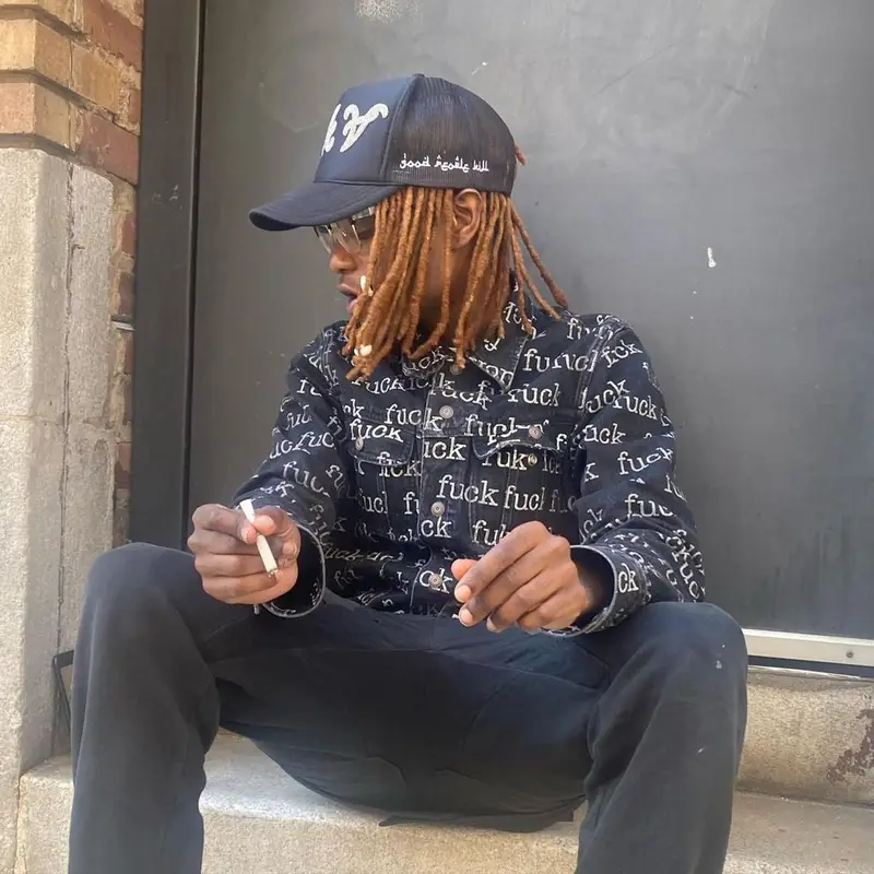 Ian Connor outfit in goodpeoplekill, 2021