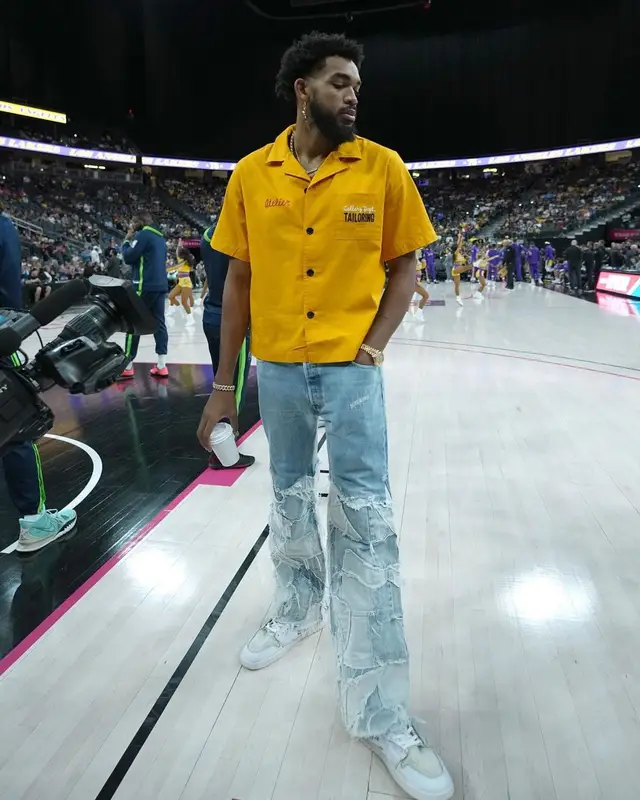 Karl Anthony Towns outfit in Gallery Dept., Nike, and Off-White, 2022