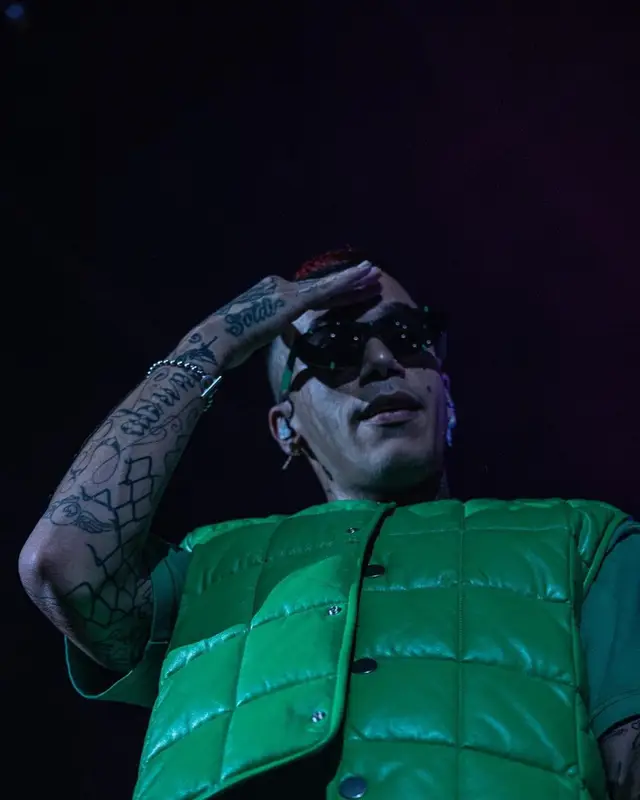 Sfera Ebbasta outfit in Bottega Veneta, 2022