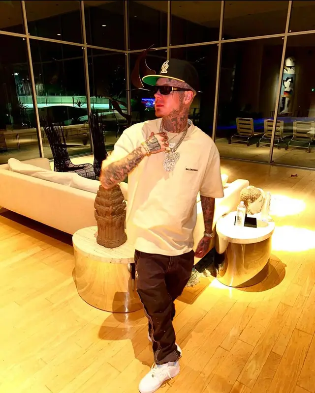 Millyz outfit in Balenciaga, Gallery Dept., and Chrome Hearts, 2022