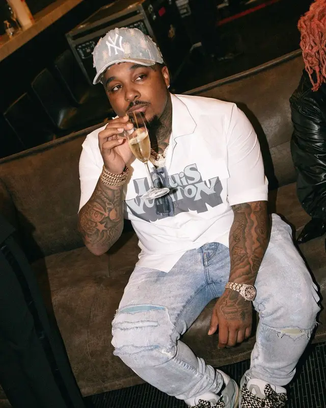 Doe Boy outfit in Louis Vuitton, Lanvin, and Off-White, 2022
