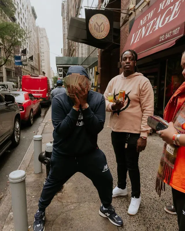 Peezy outfit in New Balance, 2022